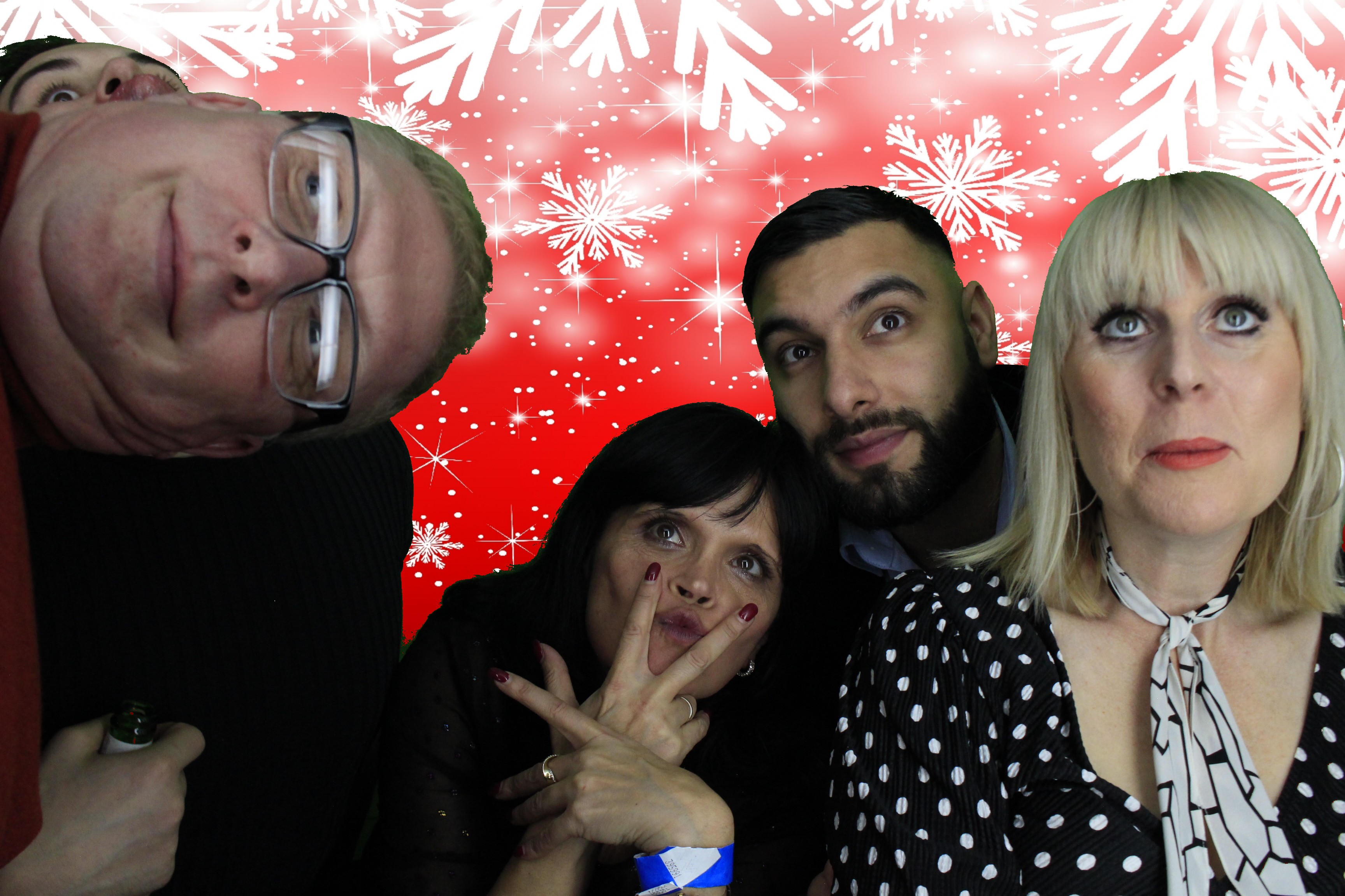 Guardian Christmas Party | View more photos from the event at gallery.myphotoboothexperience.co.uk/u/MyPhotoBoothExperienceLtd/Guardian-Christmas-Party